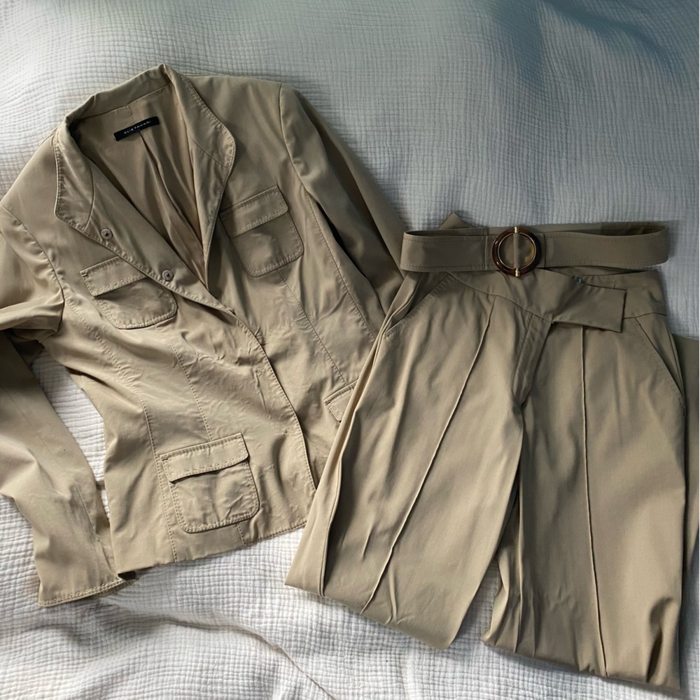Elie Tahari Tan Blazer & Suit Jacket